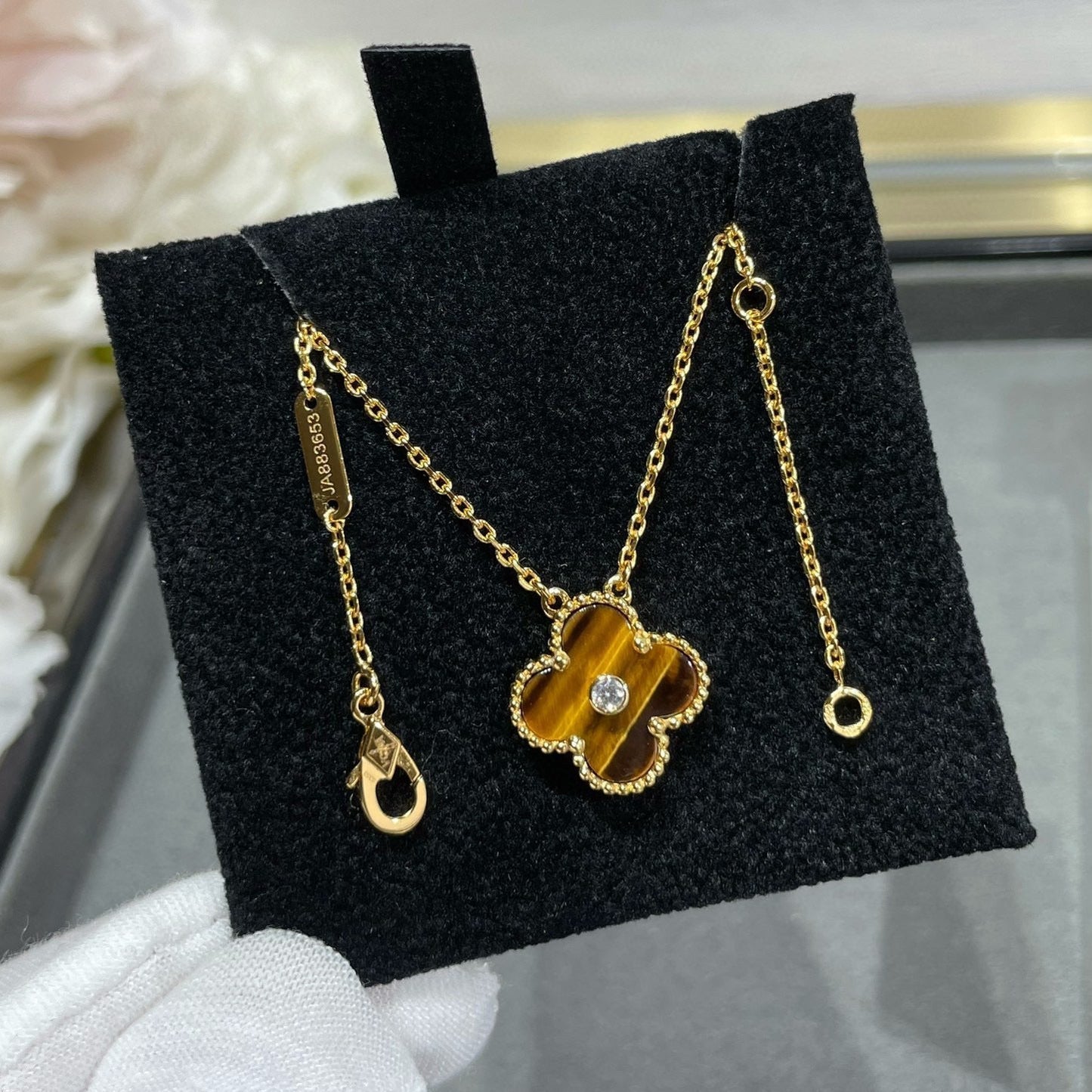 [Regal Jewels]CLOVER 15MM DIAMOND AND YELLOW TIGER'S EYE AGATE necklace