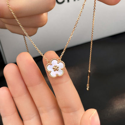 [Regal Jewels]LUCKY  WHITE MOP  PLUM BLOSSOM NECKLACE