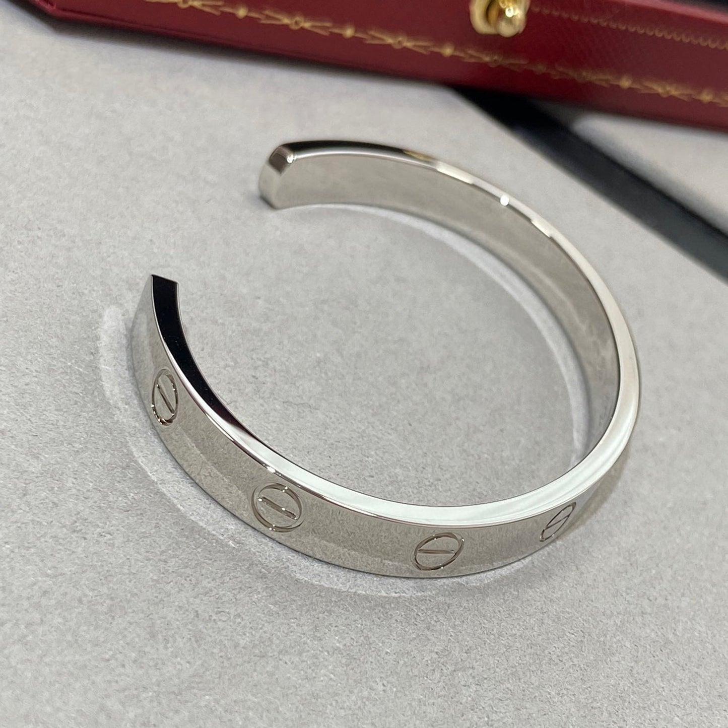 [Regal Jewels]LOVE BRACELET 6.1MM 1 DIAMOND OPEN CUFF