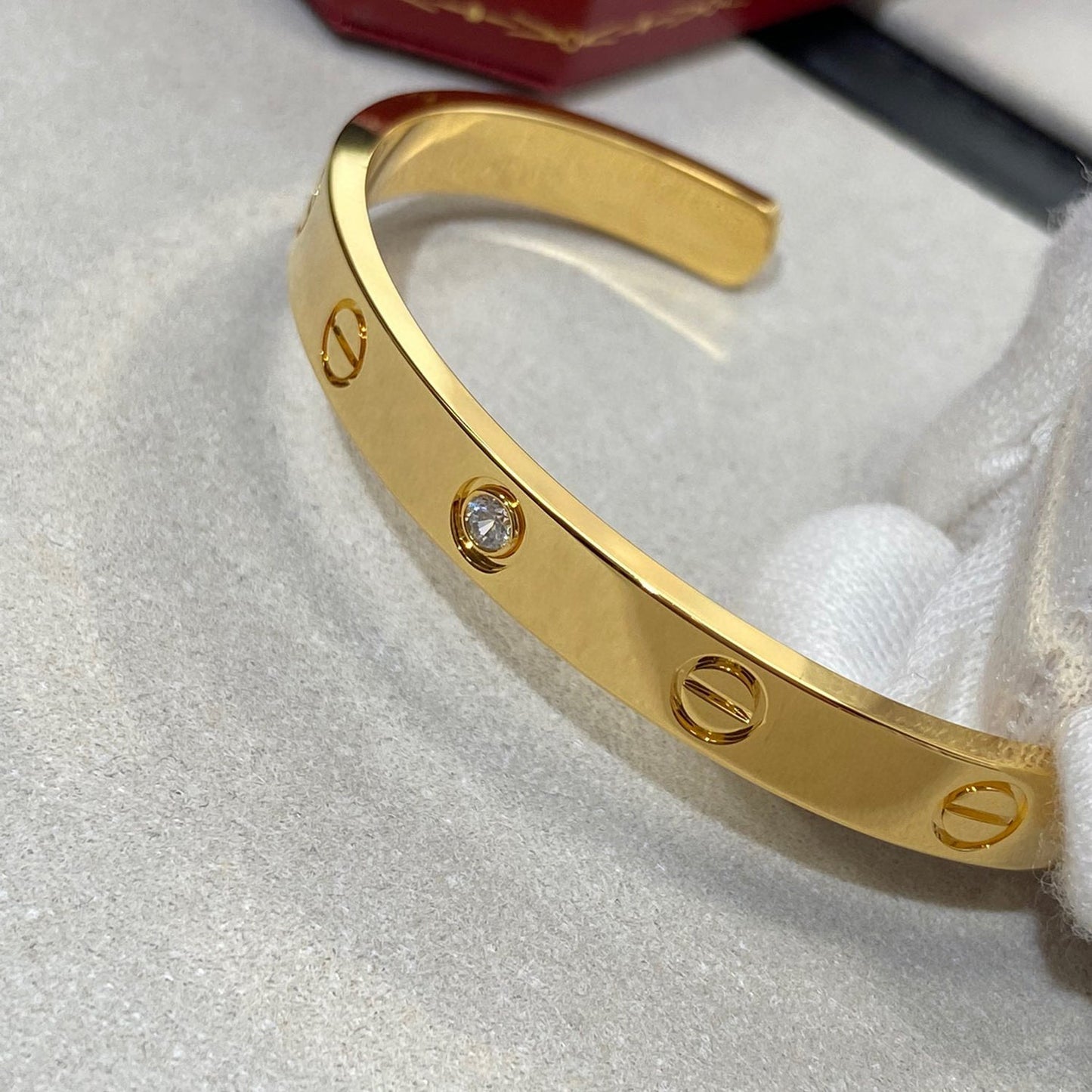 [Regal Jewels]LOVE BRACELET 6.1MM 1 DIAMOND OPEN CUFF