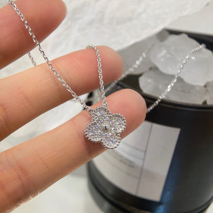 [Regal Jewels]CLOVER 15MM DIAMOND SINGLE FLOWER NECKLACE