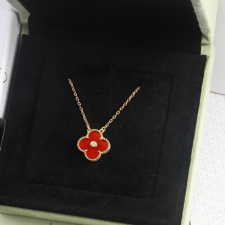 [Regal Jewels]CLOVER 15MM DIAMOND CARNELIAN NECKLACE