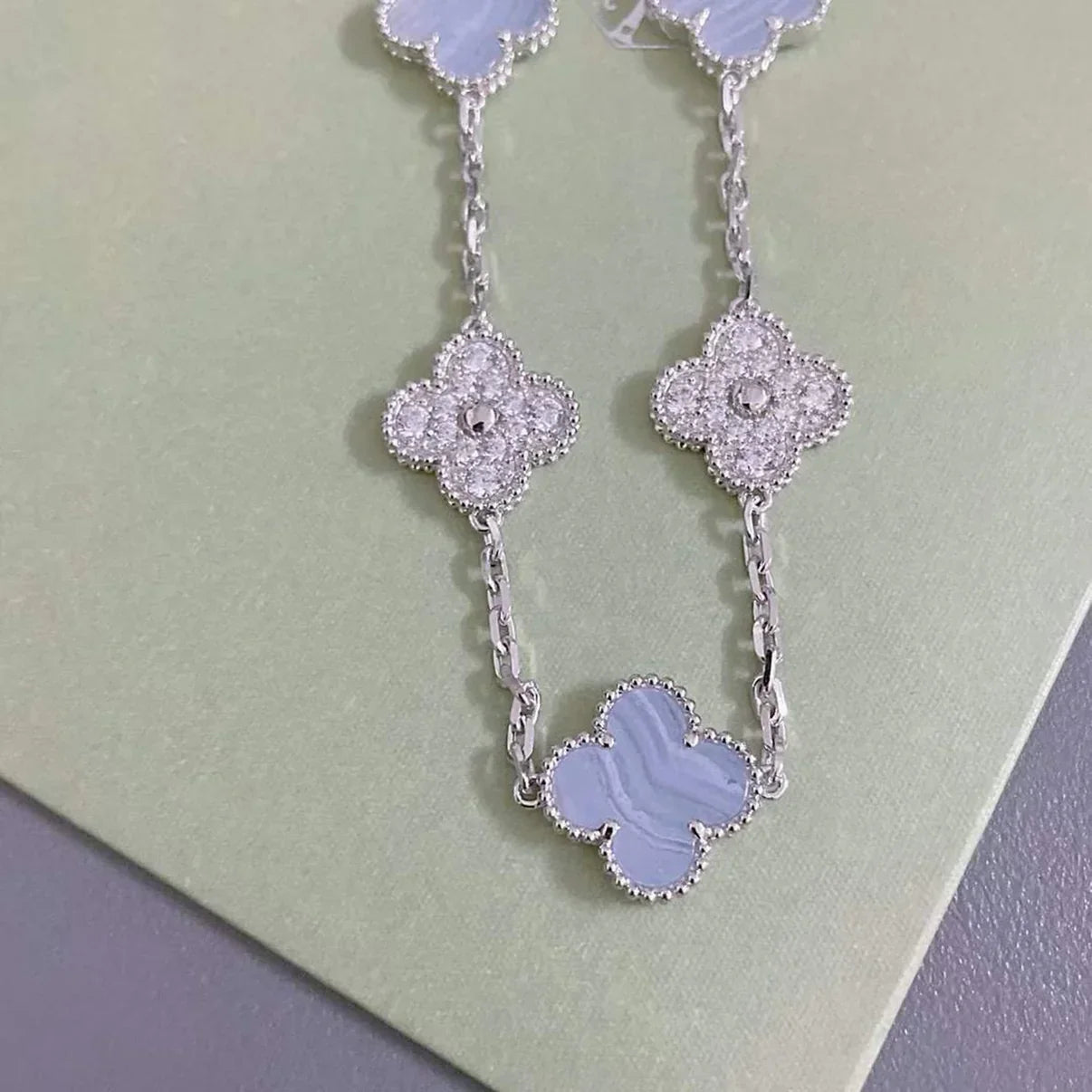 [Regal Jewels] CLOVER 5 MOTIF PURPLE CHALCEDONY BRACELET COLLECTION