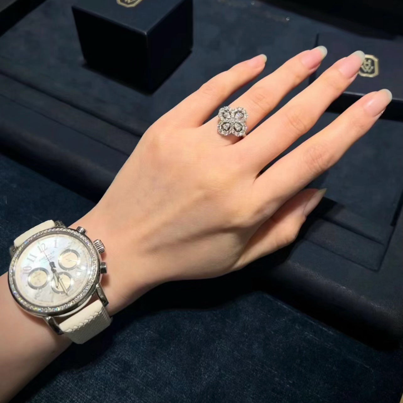 [Regal Jewels]LOOP RING FULL MOTIF DIAMOND 16MM SILVE