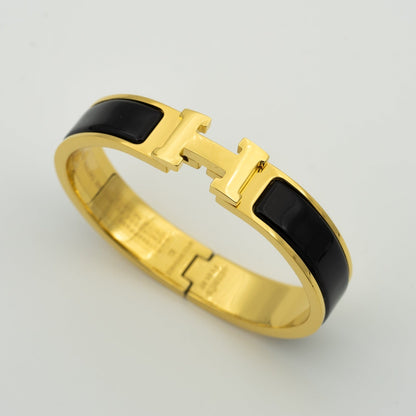 [Regal Jewels]H BLACK BRACELET