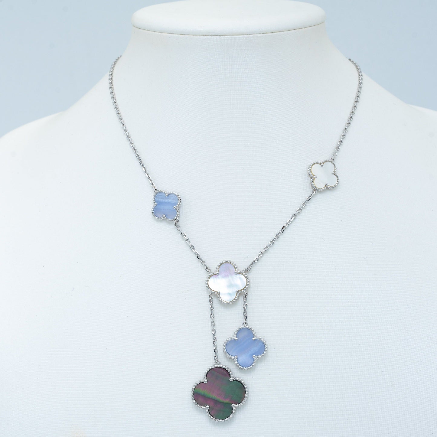 [Regal Jewels]CLOVER MOP CHALCEDONY NECKLACE SILVER 6 MOTIF