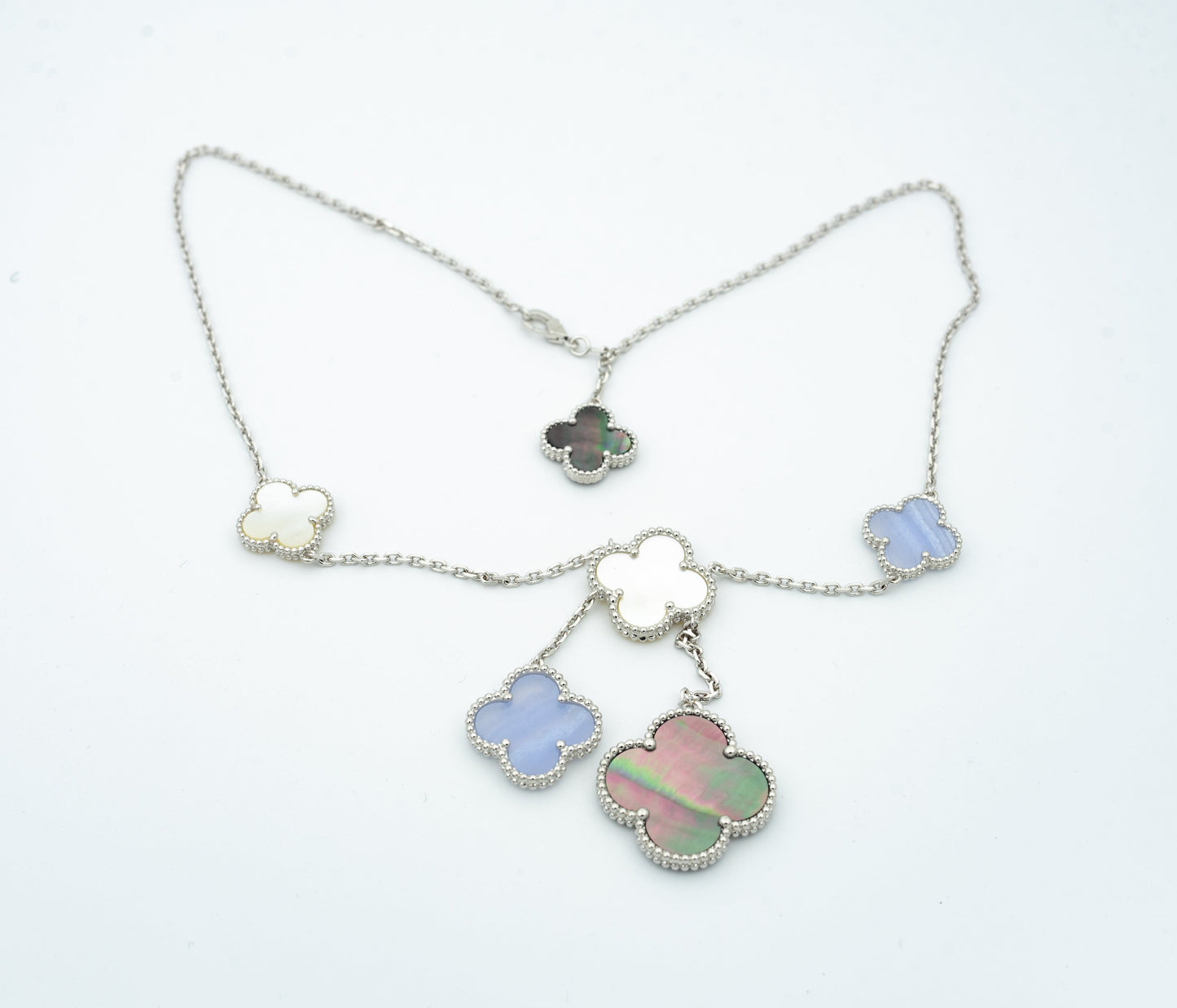 [Regal Jewels]CLOVER MOP CHALCEDONY NECKLACE SILVER 6 MOTIF