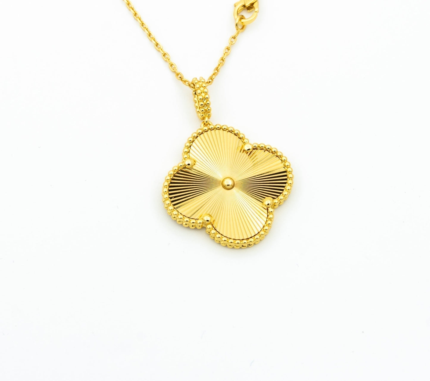[Regal Jewels]CLOVER 25MM PEDANT NECKLACE GOLD
