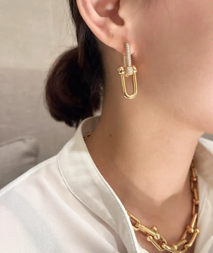 [Regal Jewels]TF HORSESHOE BUCKLE DIAMOND EARRINGS