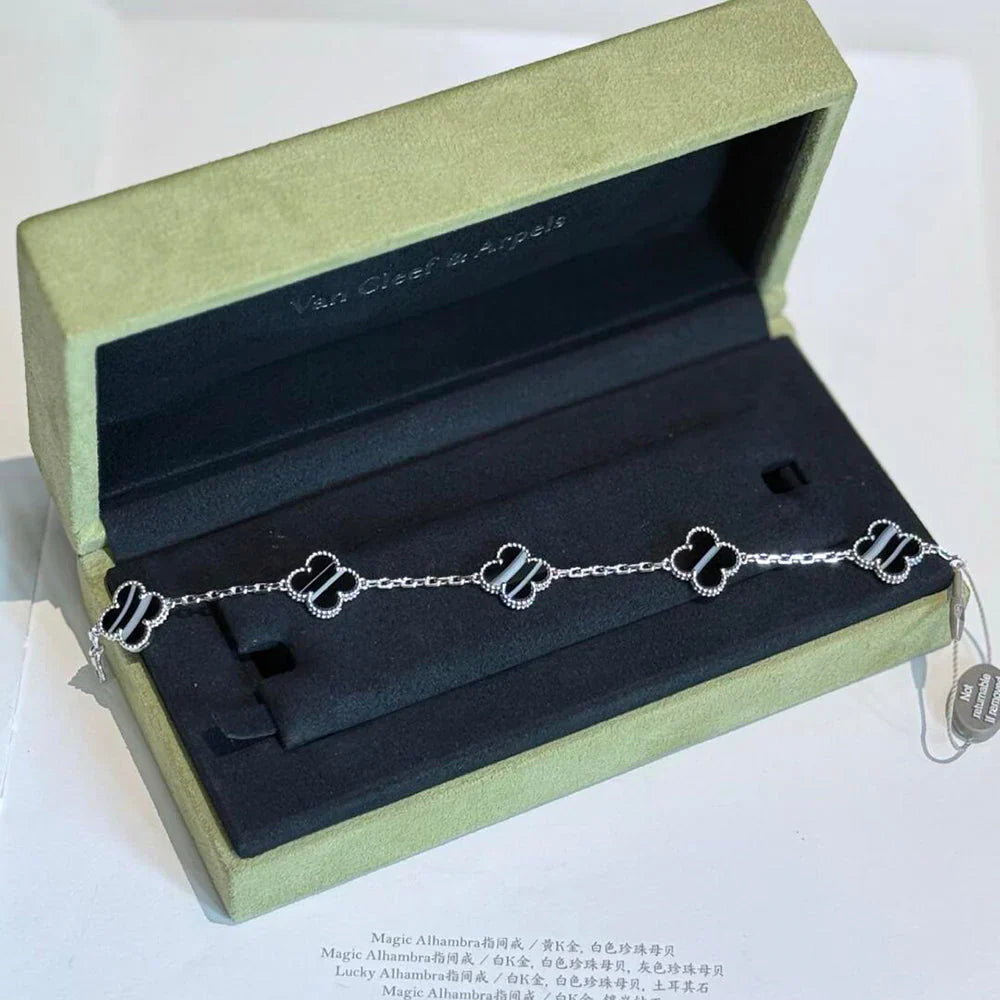 [Regal Jewels]CLOVER 5 MOTIF PULSAR STONE BRACELET COLLECTION
