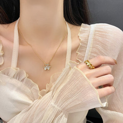 [Regal Jewels]FLOWER DIAMOND NECKLACE