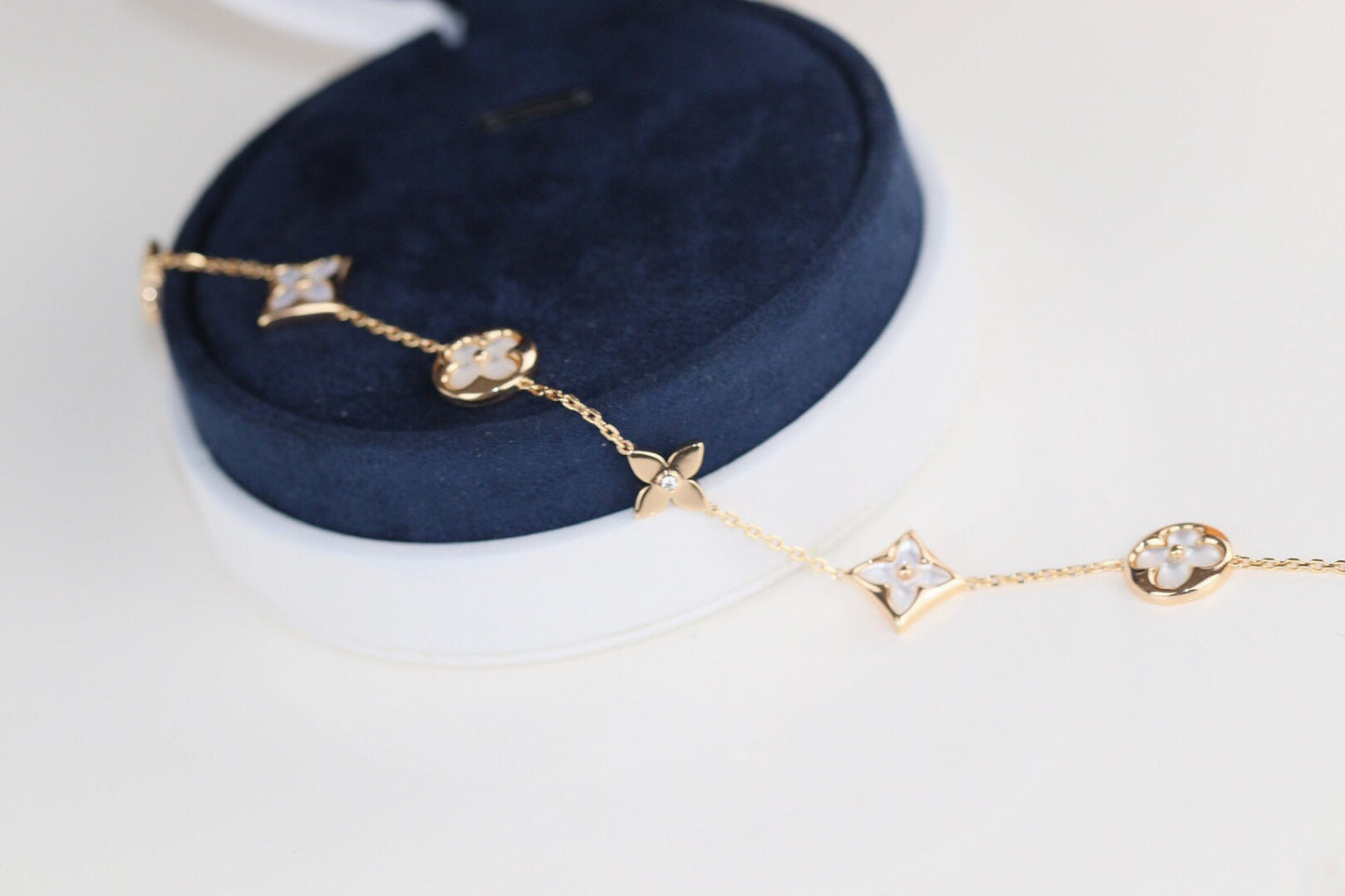 [Regal Jewels]LEAF CLOVER BRACELET