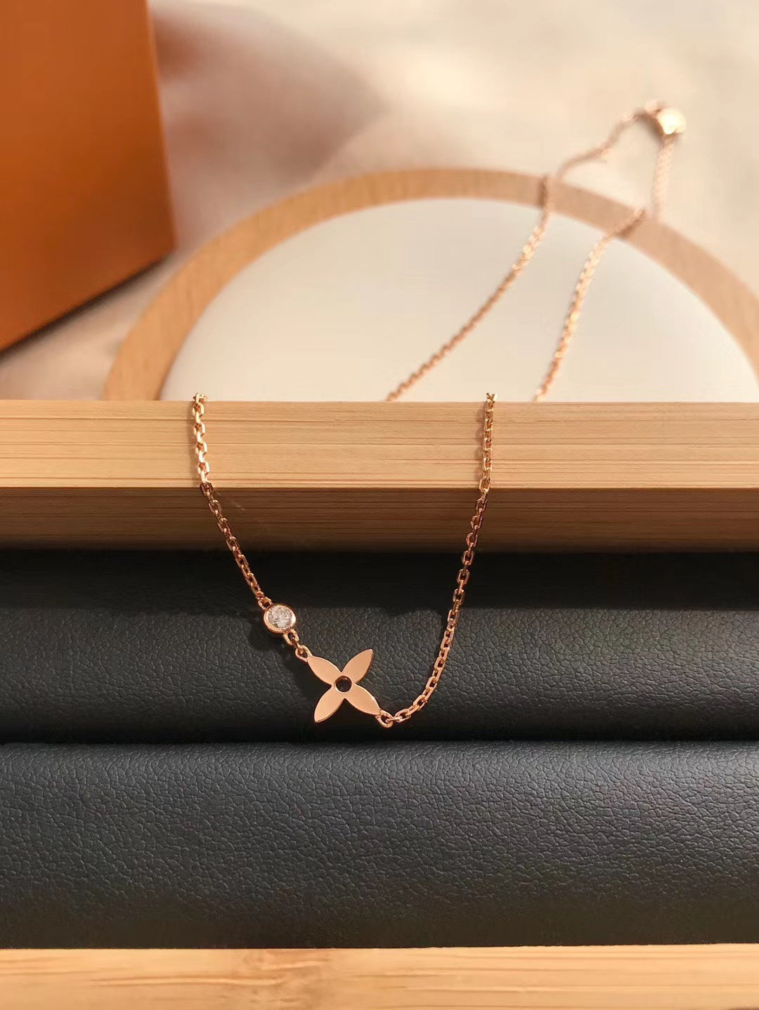 [Regal Jewels]BLOSSOM PENDANT PINK GOLD AND DIAMOND