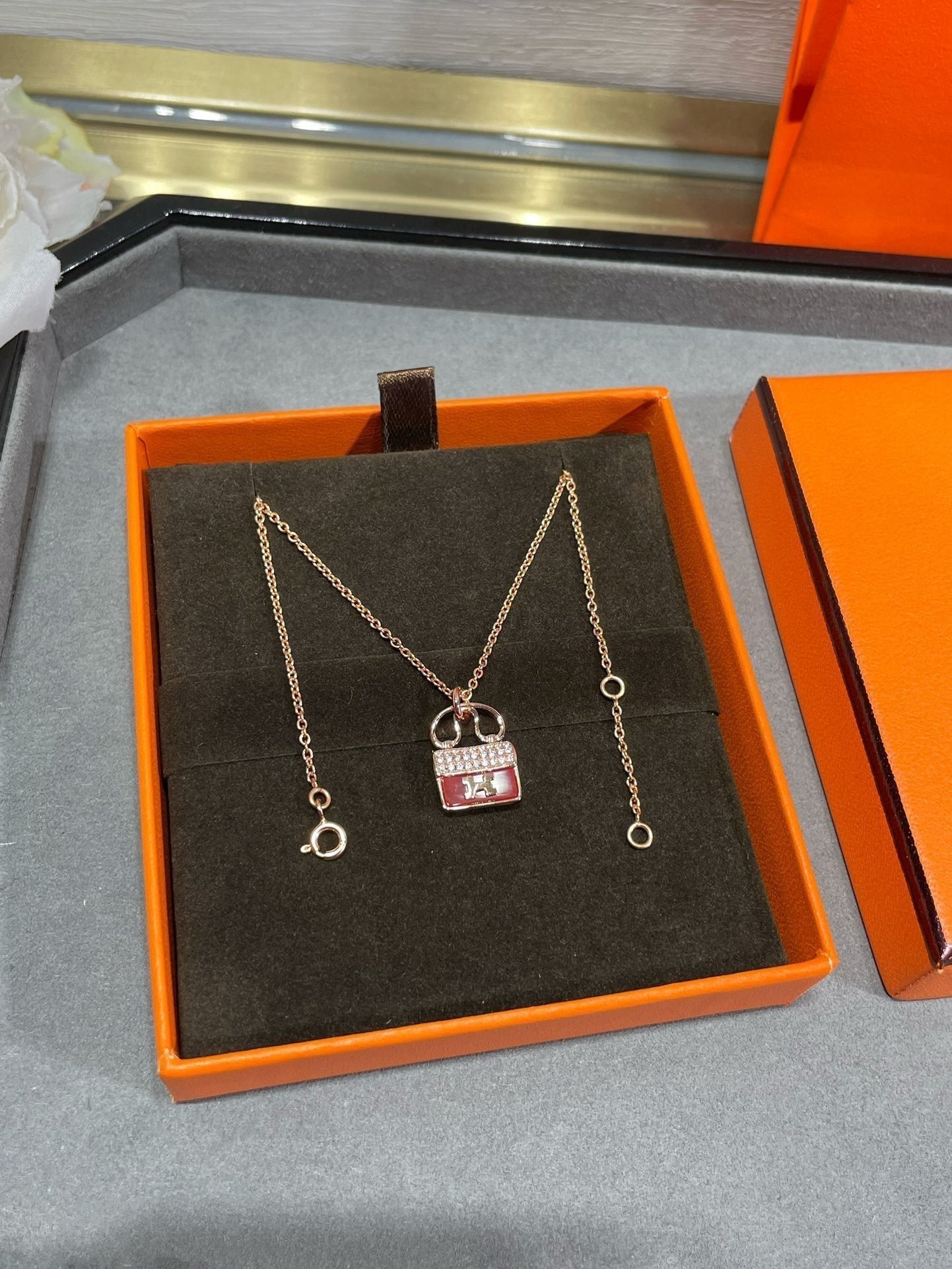 [Regal Jewels]H CIRCE MOISSANITE PENDANT NECKLACE GOLD