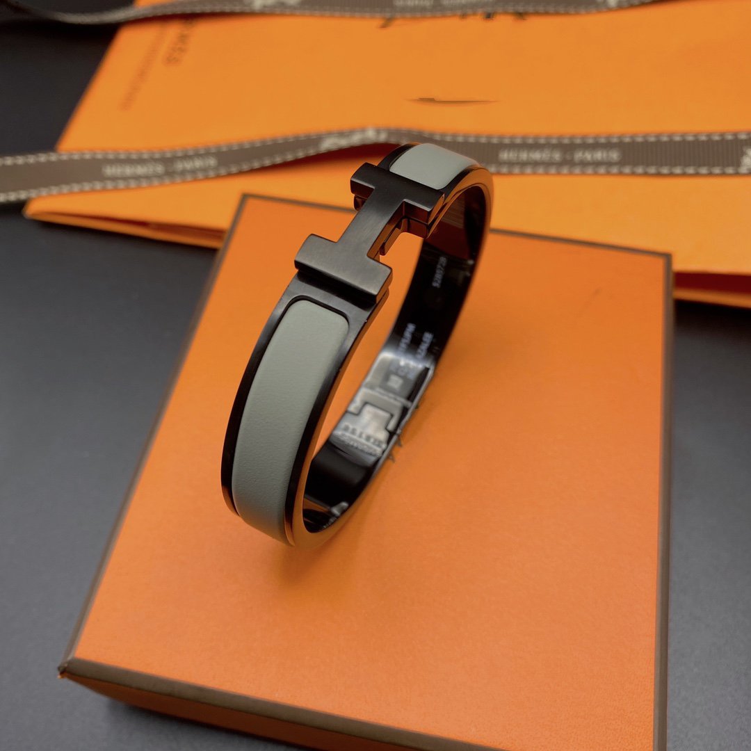 [Regal Jewels]CLIC HM SO BLACK GREY BRACELET
