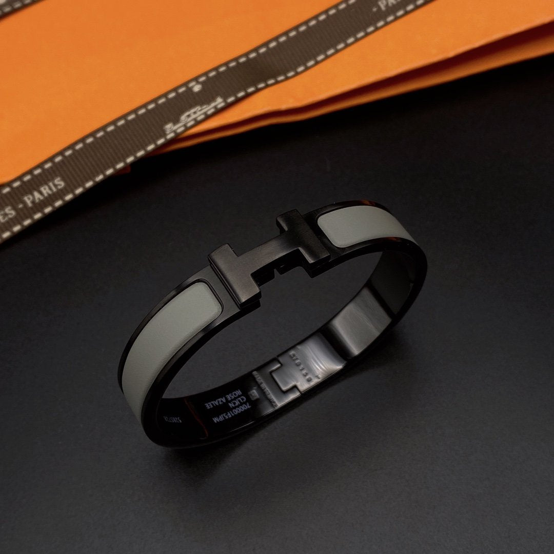 [Regal Jewels]CLIC HM SO BLACK GREY BRACELET