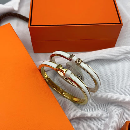 [Regal Jewels]CLASSIC HM CLIC WHITE 8MM ENAMEL BRACELET