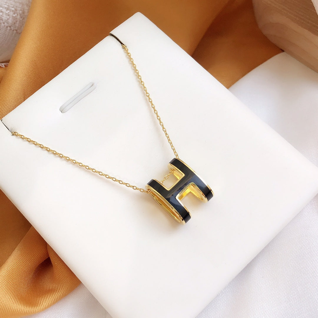 [Regal Jewels]HM CLIC BLACK ENAMEL GOLD NECKLACE