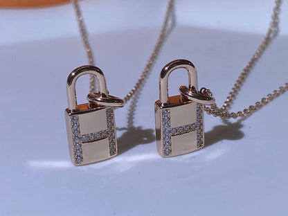 [Regal Jewels]HM ADVANCED NICHE LOCK HEAD NECKLACE DIAMONDS