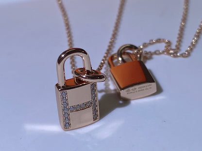 [Regal Jewels]HM ADVANCED NICHE LOCK HEAD NECKLACE DIAMONDS