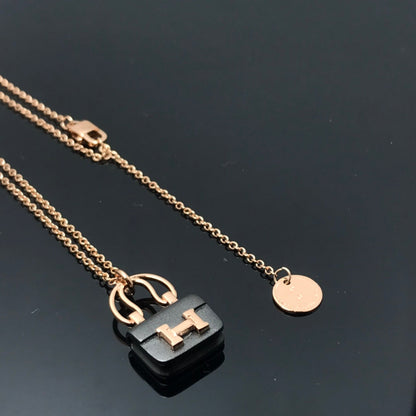[Regal Jewels]WOMEN'S HM AMULETTES CONSTANCE PENDANT NECKLACE