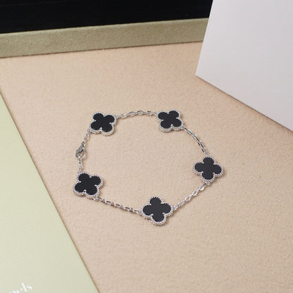 [Regal Jewels]CLOVER 5 MOTIF ONYXS BRACELET COLLECTION