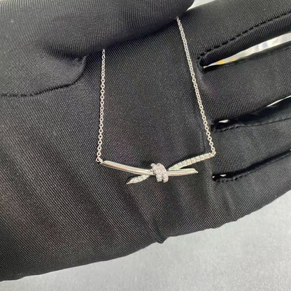 [Regal Jewels]T House Diamond-Studded Knot Necklace