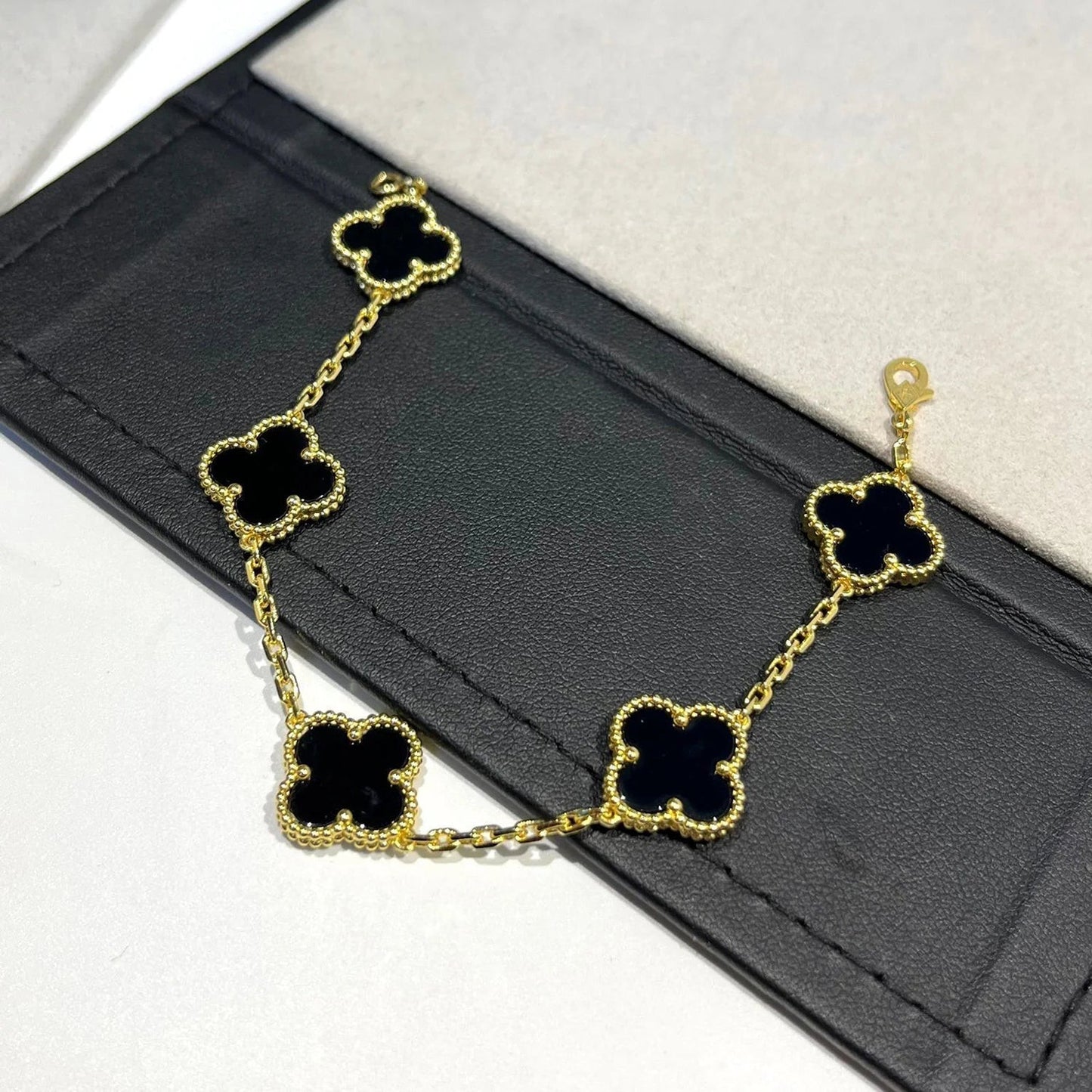 [Regal Jewels]CLOVER  5 MOTIFS BLACK ONYX BRACELET