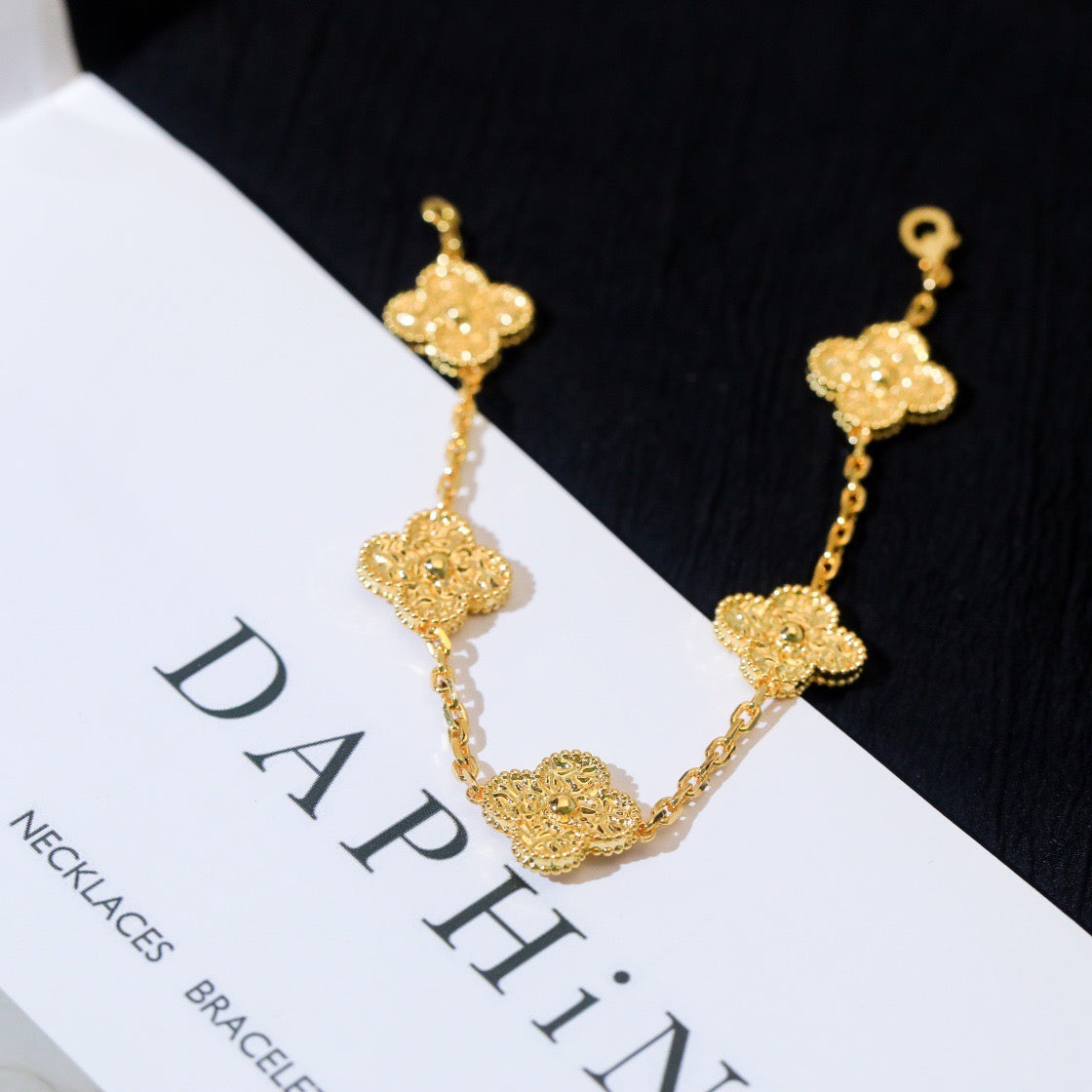 [Regal Jewels]CLOVER 5 MOTIFS BRONZING BRACELET