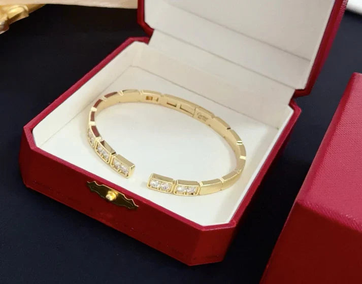 [Regal Jewels]LOVE DIAMOND OPEN BRACELET