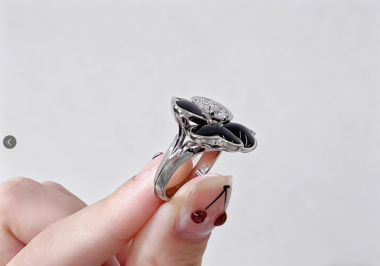 [Regal Jewels]Heart-Shaped Four-Leaf Clover Ring