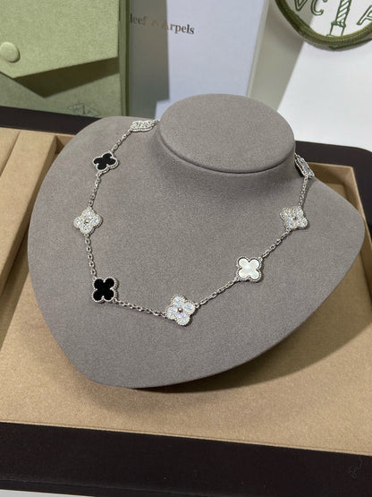 [Regal Jewels]Four-Leaf Clover Ten Elements Panda Diamond Silver Necklace
