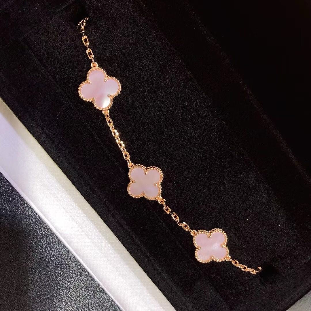 [Regal Jewels]CLOVER 5 MOTIFS Pink  AGATE  BRACELET