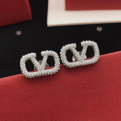 [Regal Jewels]Top-of-the-range crystal earrings