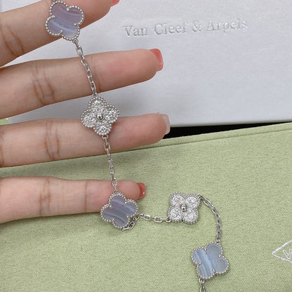 [Regal Jewels] CLOVER 5 MOTIF PURPLE CHALCEDONY BRACELET COLLECTION