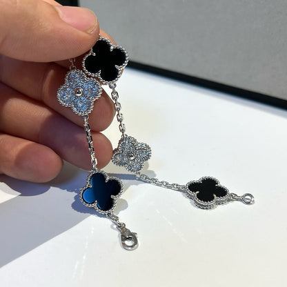 [Regal Jewels]CLOVER 5 MOTIF ONYXS BRACELET COLLECTION