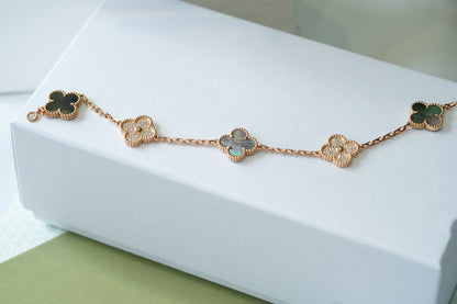 [Regal Jewels]CLOVER 5 MOTIF GRAY MOP BRACELET COLLECTION