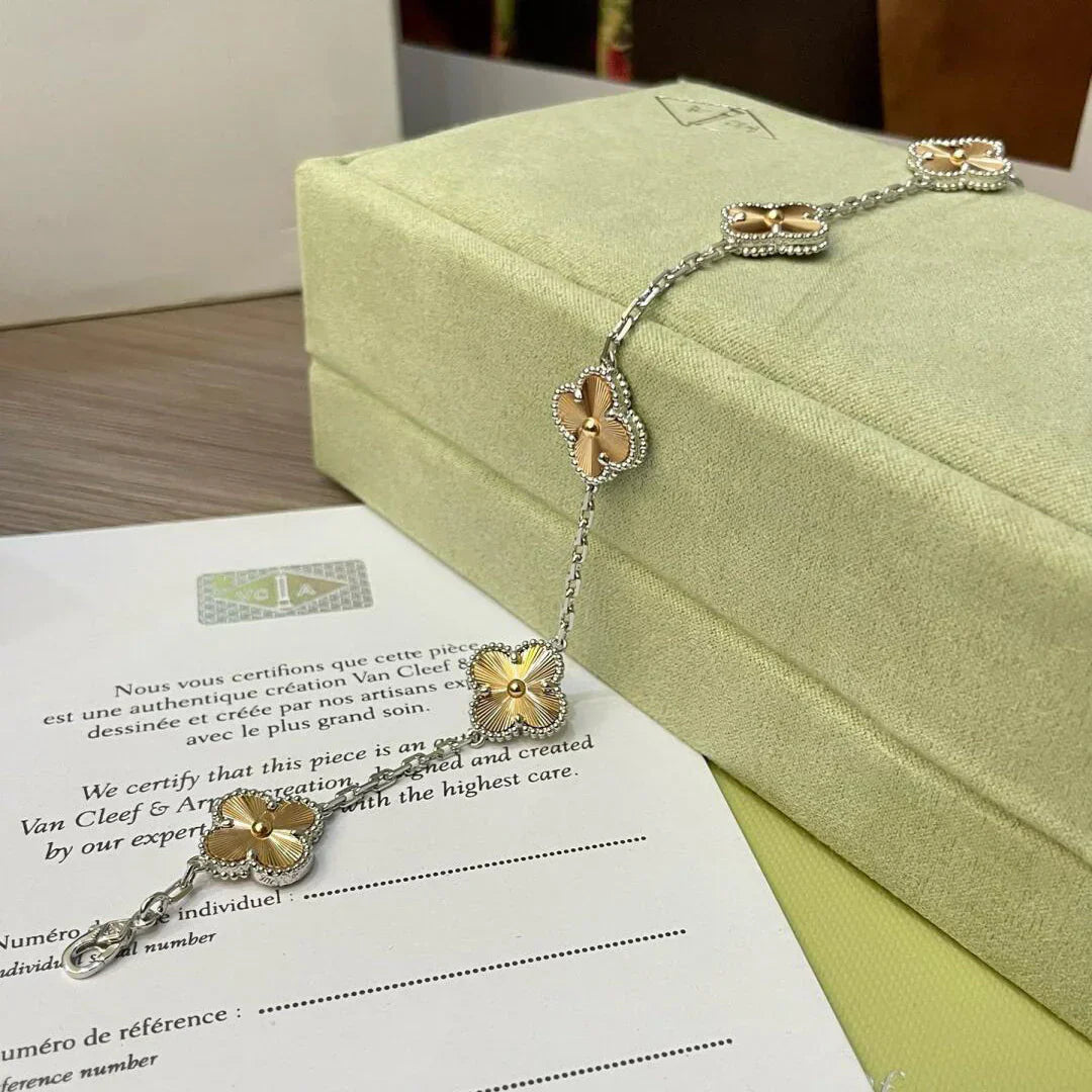 [Regal Jewels]CLOVER 5 MOTIF LASER BRACELET COLLECTION