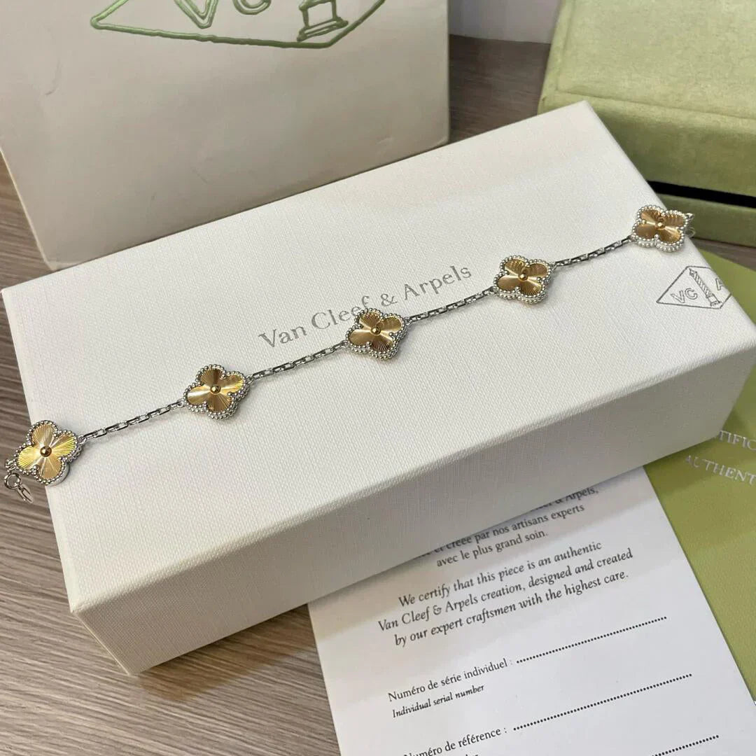 [Regal Jewels]CLOVER 5 MOTIF LASER BRACELET COLLECTION