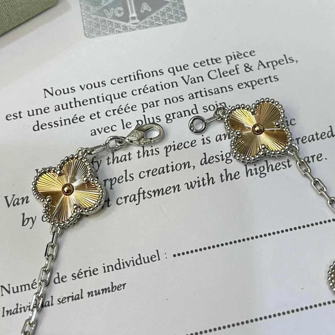 [Regal Jewels]CLOVER 5 MOTIF LASER BRACELET COLLECTION