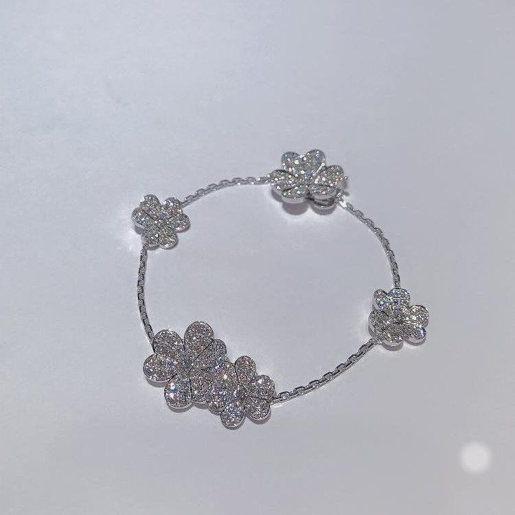 [Regal Jewels]FRIVOLE SILVER 5 FLOWERS BRACELET