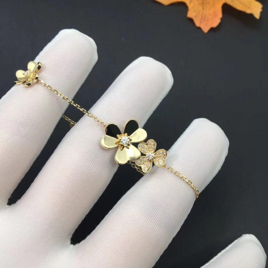 [Regal Jewels]FRIVOLE GOLD 5 FLOWERS BRACELET