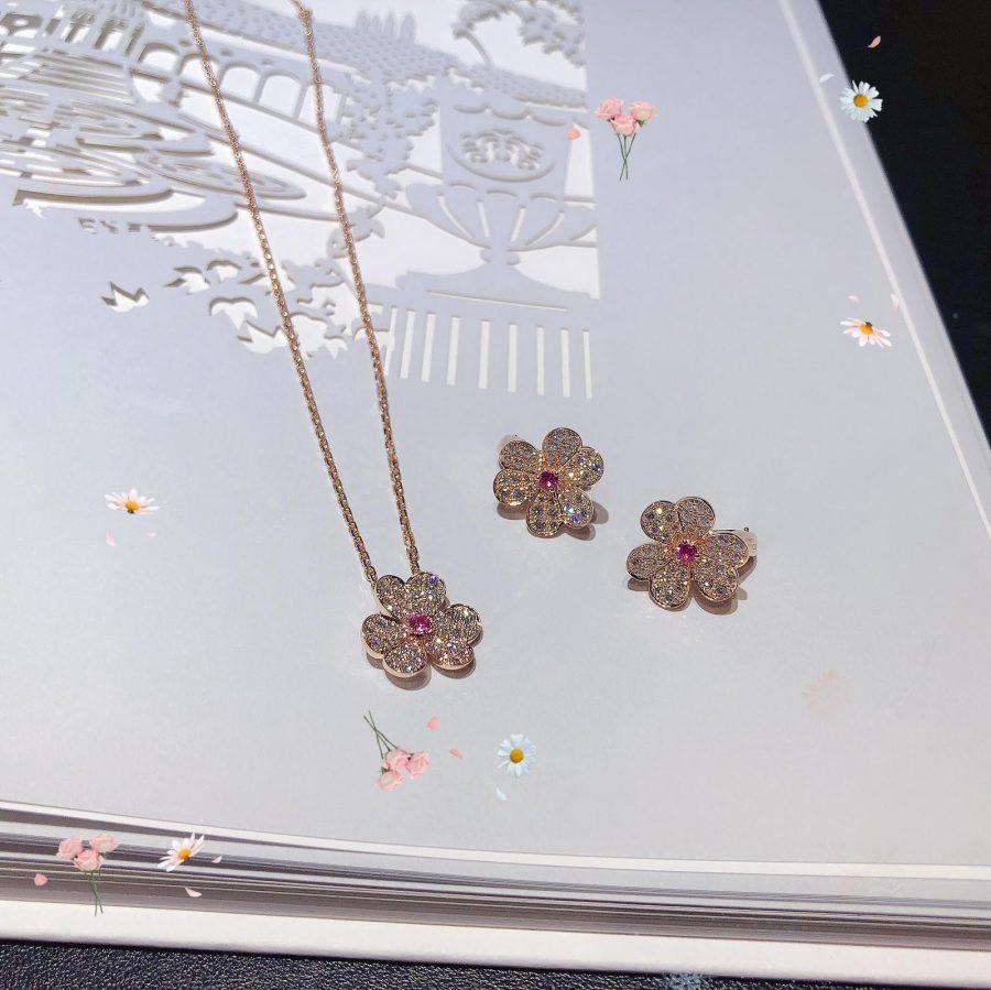 [Regal Jewels]FRIVOLE ROSE GOLD FLOWER DIAMOND NECKLACE