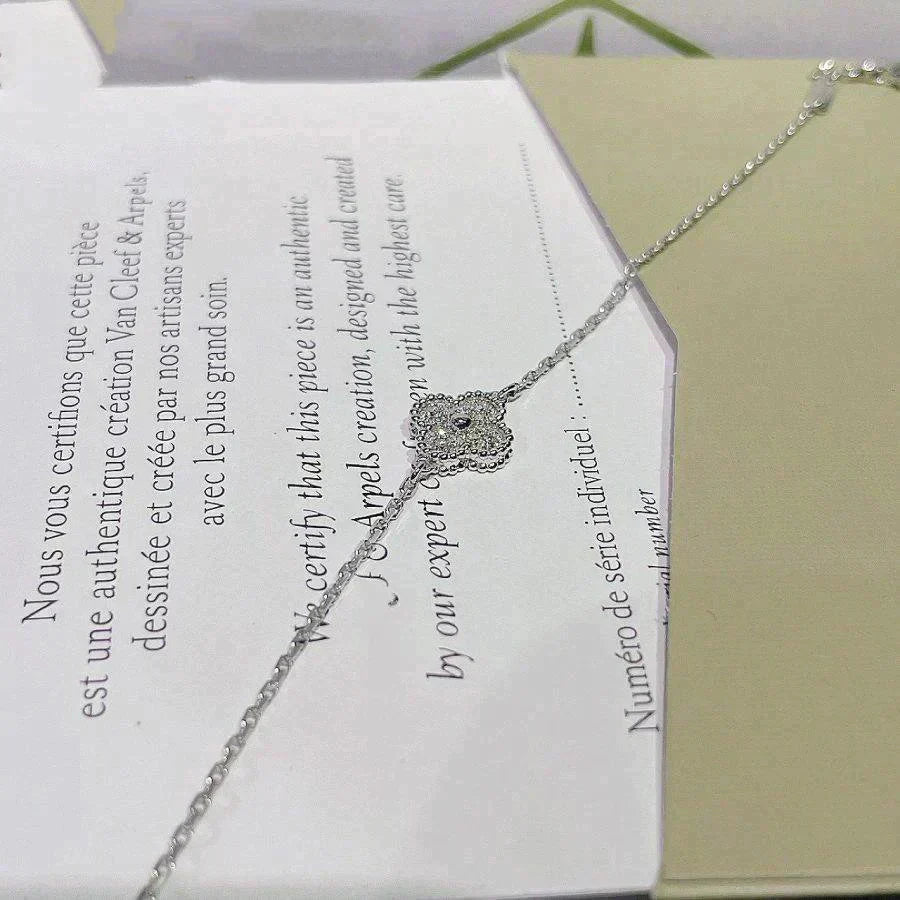 [Regal Jewels]CLOVER  SINGLE FLOWER BRACELET SILVER