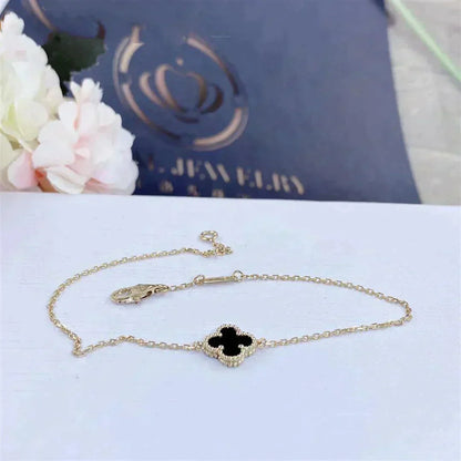 [Regal Jewels]CLOVER ONYX SINGLE FLOWER BRACELET