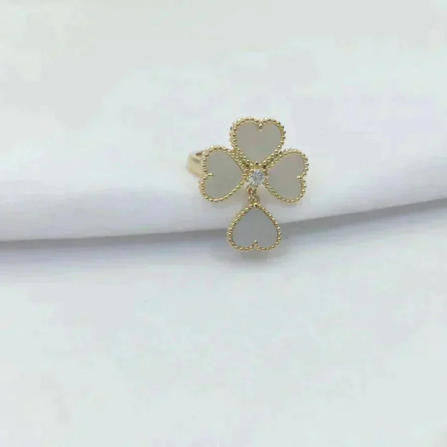 [Regal Jewels]SWEET CLOVER WHITE MOP RING