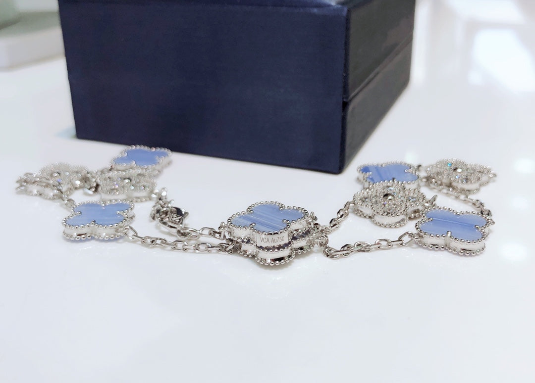 [Regal Jewels]CLOVER 10 MOTIFS CHALCEDONY DIAMONDS SILVER NECKLACE