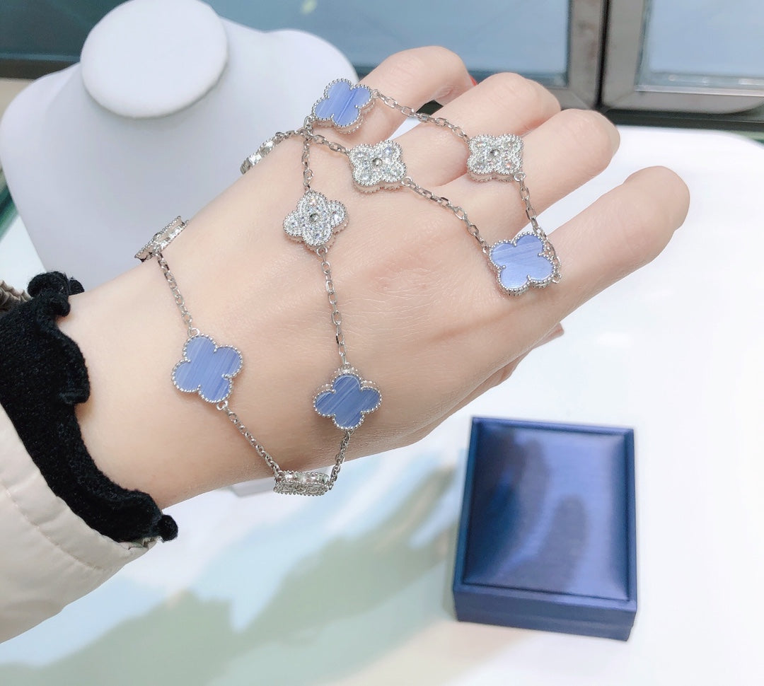 [Regal Jewels]CLOVER 10 MOTIFS CHALCEDONY DIAMONDS SILVER NECKLACE