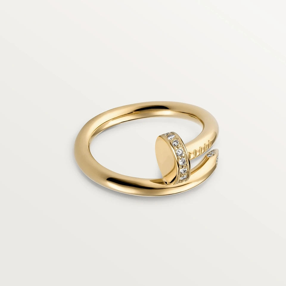 [Regal Jewels]Size 7 ring with real gold and diamonds