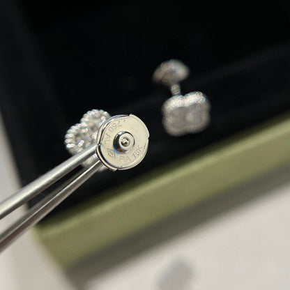 [Regal Jewels]CLOVER MINI DIAMOND STUD EARRINGS